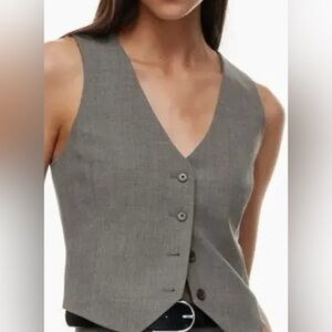 Aritzia Babaton Bradshaw Linen Vest